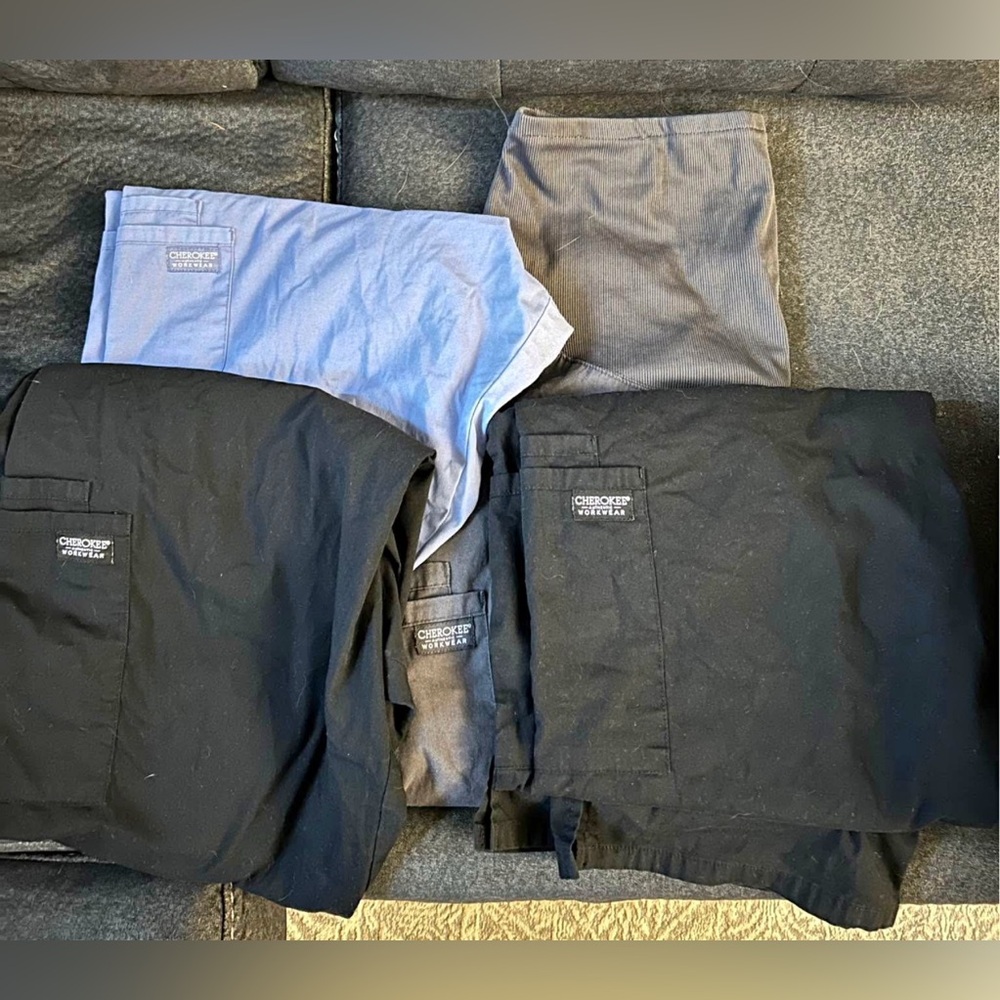 Maternity scrub pants
